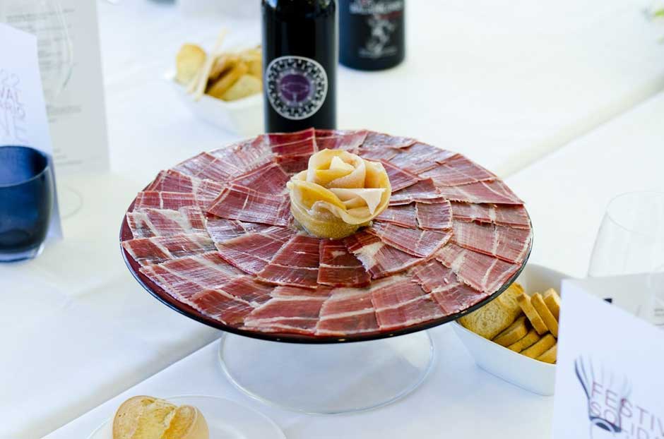 Regalarse un homenaje gastronómico al jamón ibérico