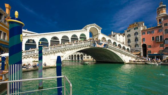 El Puente del Rialto de Venecia en la actualidad