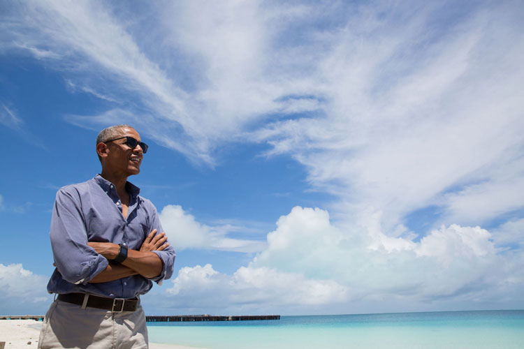 President Barack Obama visits Turtle Beach on Midway Atoll, Sept. 1, 2016. (Official White House Photo by Pete Souza)