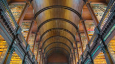 Te deseamos un muy feliz Día del Libro 2019 desde la biblioteca del Trinity College de Dublín, una maravilla neoclásica que alberga millones de libros | Tu Gran Viaje