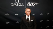 No time to die, la nueva película de James Bond, no se estrenará hasta abril de 2020, pero ya sabemos cómo es el nuevo reloj de 007 que lucirá en ella: un impresionante Seamaster Diver 300M 007 Edition de OMEGA. | Tu Gran Viaje