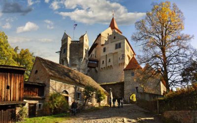 Para quienes no pueden vivir sin Netflix y HBO: castillos y palacios de película en la República Checa