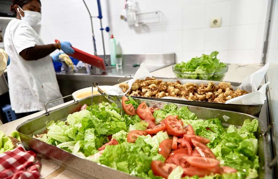 World Central Kitchen, la ONG del chef José Andrés, arranca en España la iniciativa #ChefsForSpain, para hacer llegar comida a sectores más desprotegidos en la crisis del coronavirus | Tu Gran Viaje
