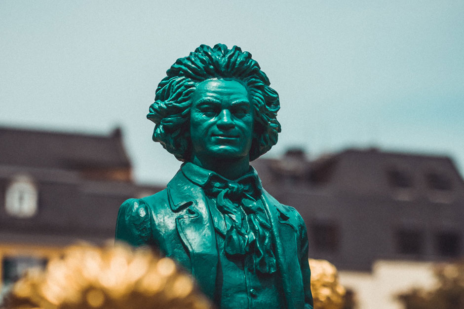 El 17 de diciembre de 2020 se celebra el 250ª aniversario del bautizo de Beethoven. Y la efeméride será la fecha culminante de las celebraciones en honor del compositor, que se prolongarán durante 2021 | Tu Gran Viaje