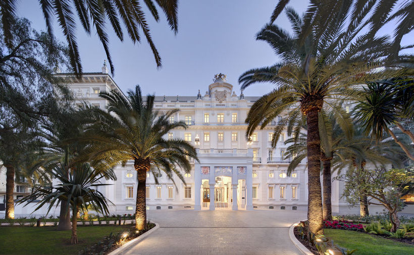 El sábado 6 de marzo, Málaga se viste de gala para acoger, en el Gran Hotel Miramar, la entrega de los Premios Goya 2021. | Tu Gran Viaje