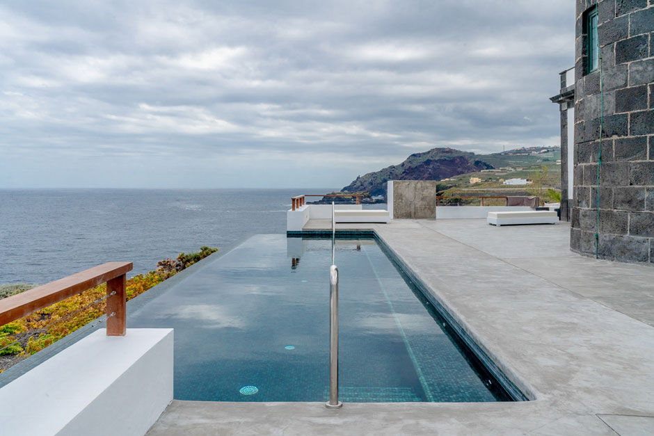 Dormir en El Faro de Punta Cumplida, un refugio muy exclusivo en La Palma | Tu Gran Viaje