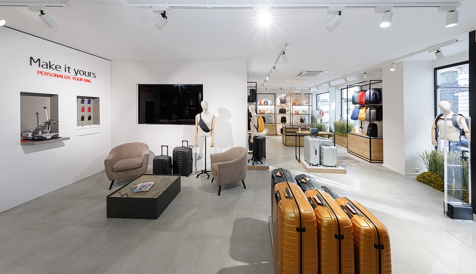 Samsonite abre su nueva flagship store frente al centro Canalejas de Madrid | Tu Gran Viaje