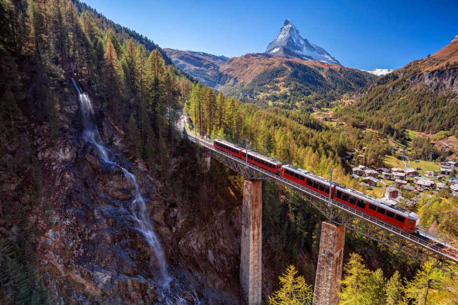 El tren más lento del mundo: una travesía inolvidable por los Alpes